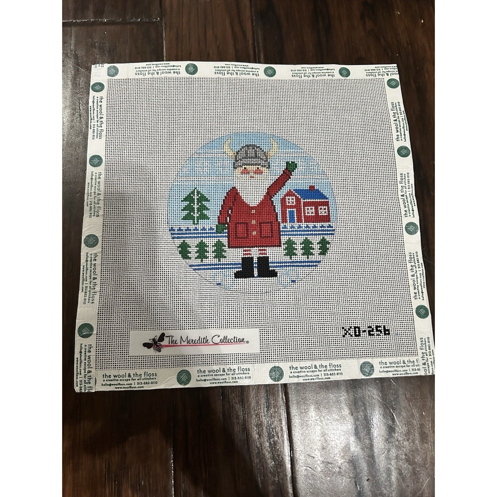 XO256 SANTA SVEN ROUND 5" ROUND 18M Needlepoint Handpainted Canvas Meredith